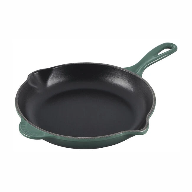 Le Creuset Traditional Skillet - 9" - Image 6