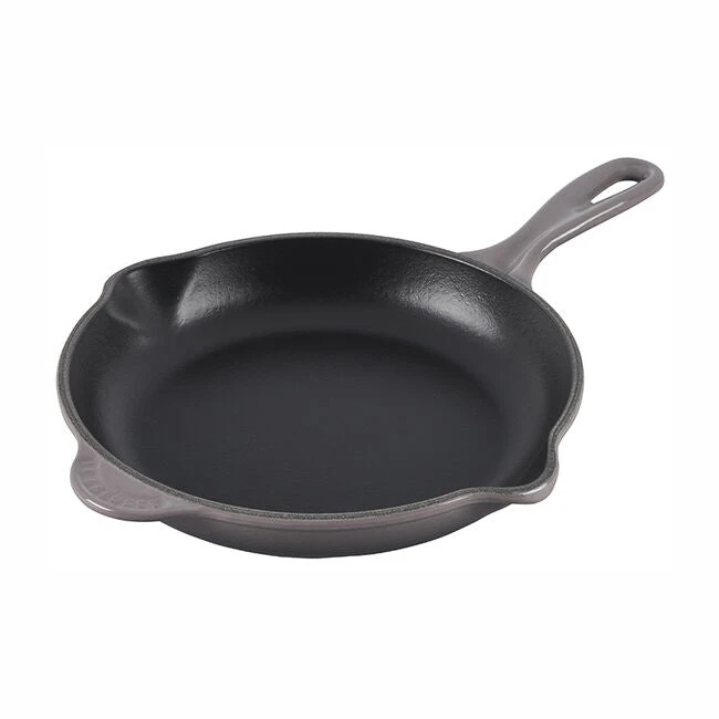 Le Creuset Traditional Skillet - 9" - Image 9